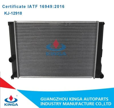 مشعاع فعال من حيث التكلفة لسيارة TOYOTA PRIUS'S10-15 A/MT مع OEM 16400-37230